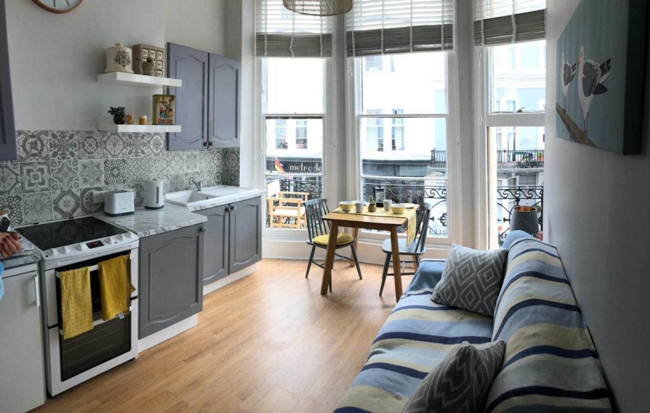 Striking Seaside One Bed Balcony Flat In Brighton Lejlighed Eksteriør billede