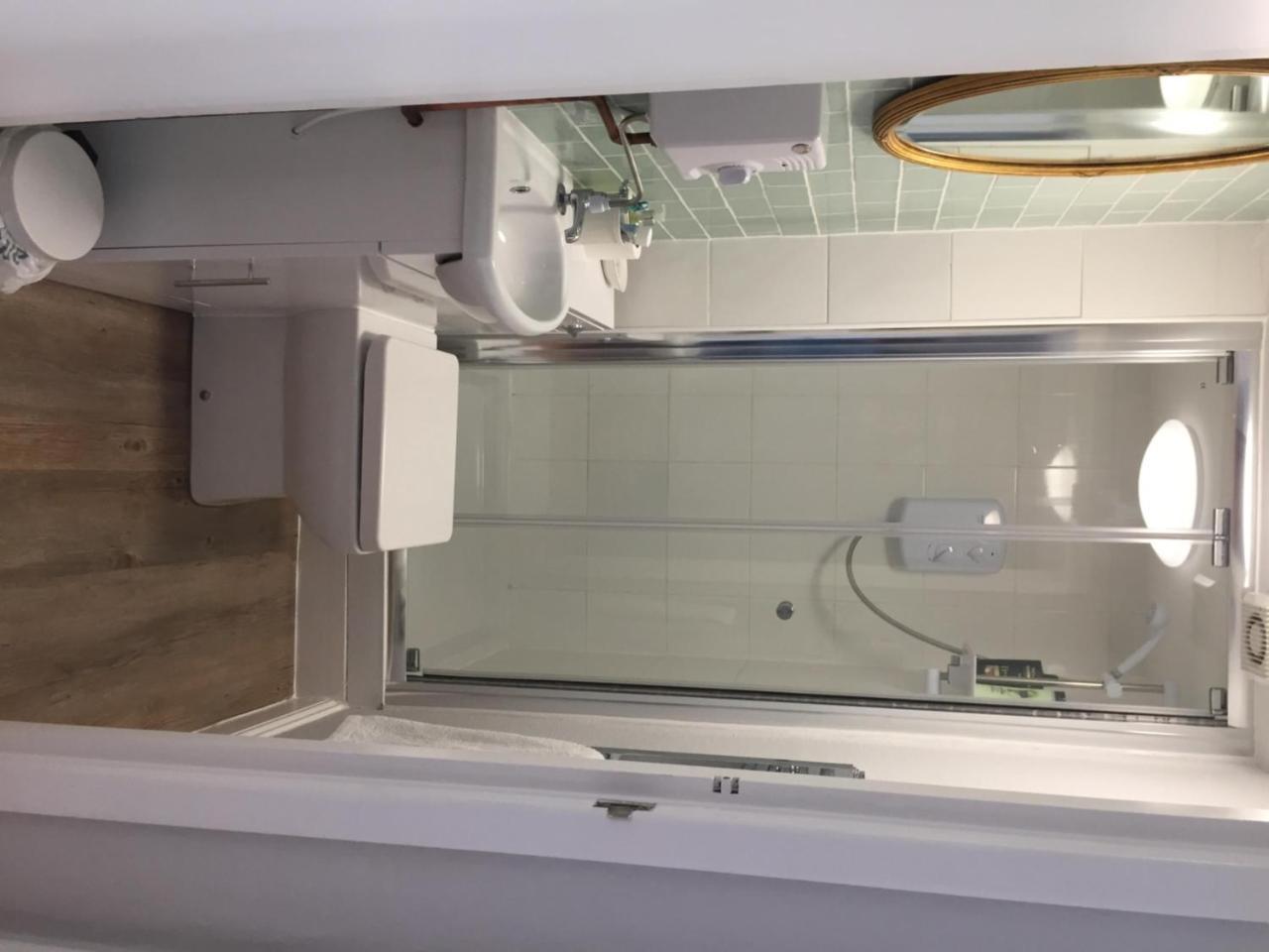 Striking Seaside One Bed Balcony Flat In Brighton Lejlighed Eksteriør billede